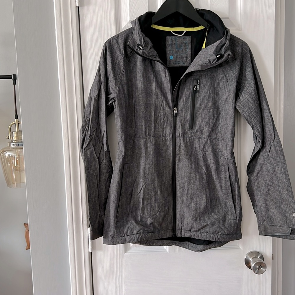 Burton windbreaker